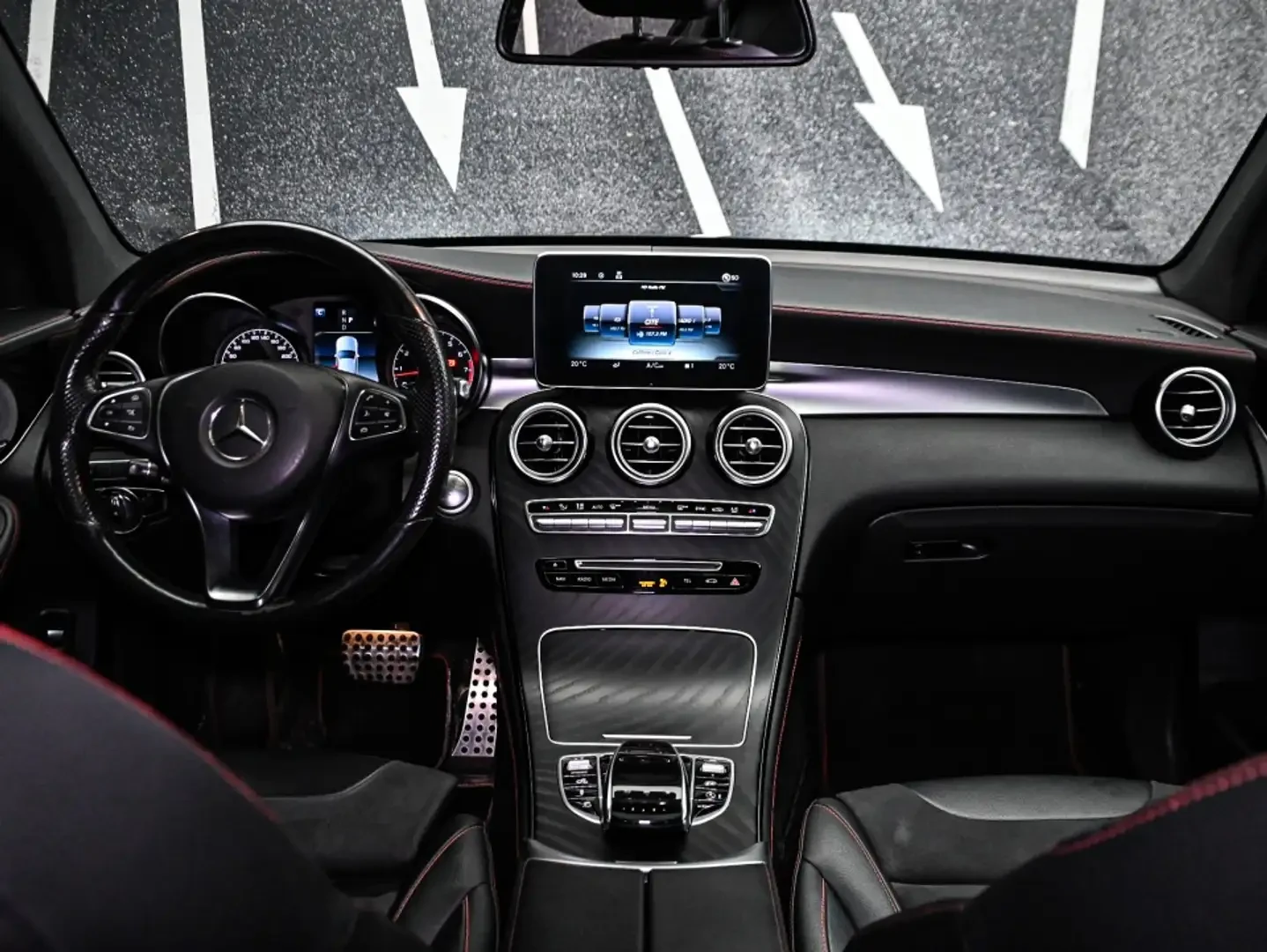 Mercedes-Benz GLC 43 AMG BURMESTER/360 CAMERA/PANORAMA/ALCANTARA/, снимка 10 - Автомобили и джипове - 56253790