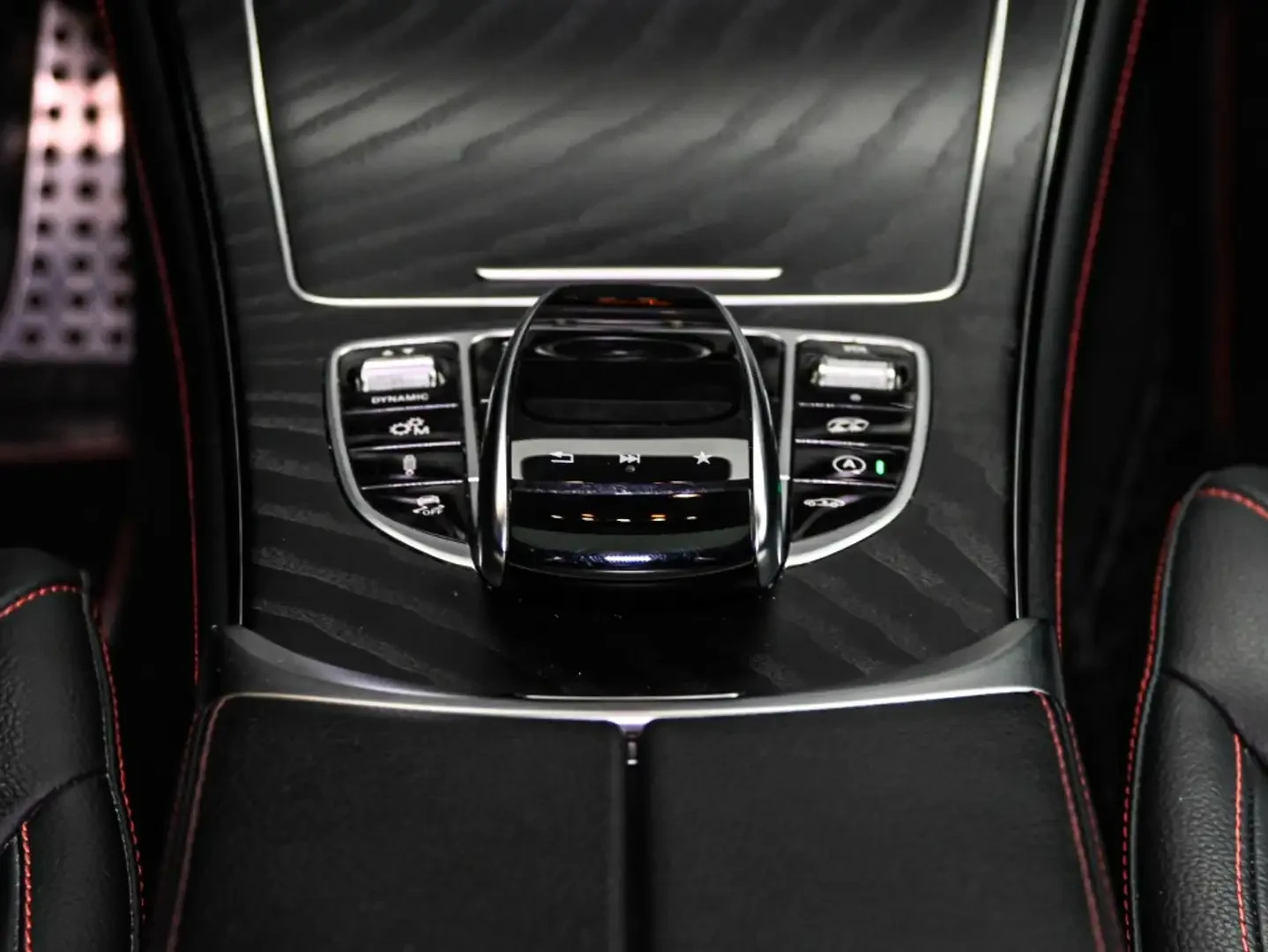 Mercedes-Benz GLC 43 AMG BURMESTER/360 CAMERA/PANORAMA/ALCANTARA/, снимка 14 - Автомобили и джипове - 56253790