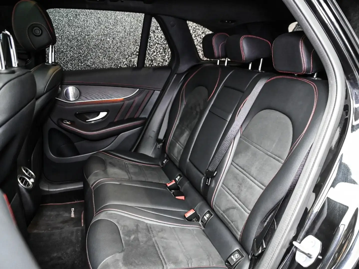 Mercedes-Benz GLC 43 AMG BURMESTER/360 CAMERA/PANORAMA/ALCANTARA/, снимка 17 - Автомобили и джипове - 56253790