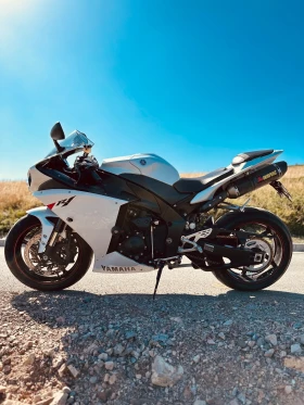 Yamaha YZF-R1 RN22, снимка 2