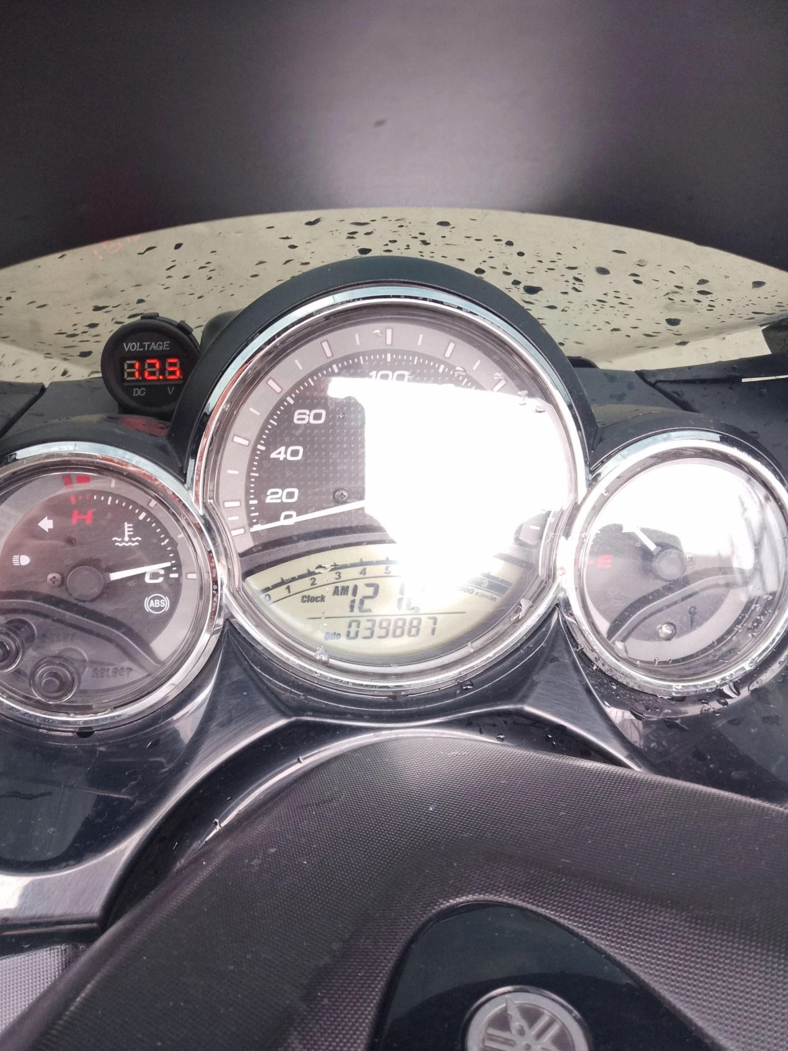 Yamaha T-max  - изображение 9