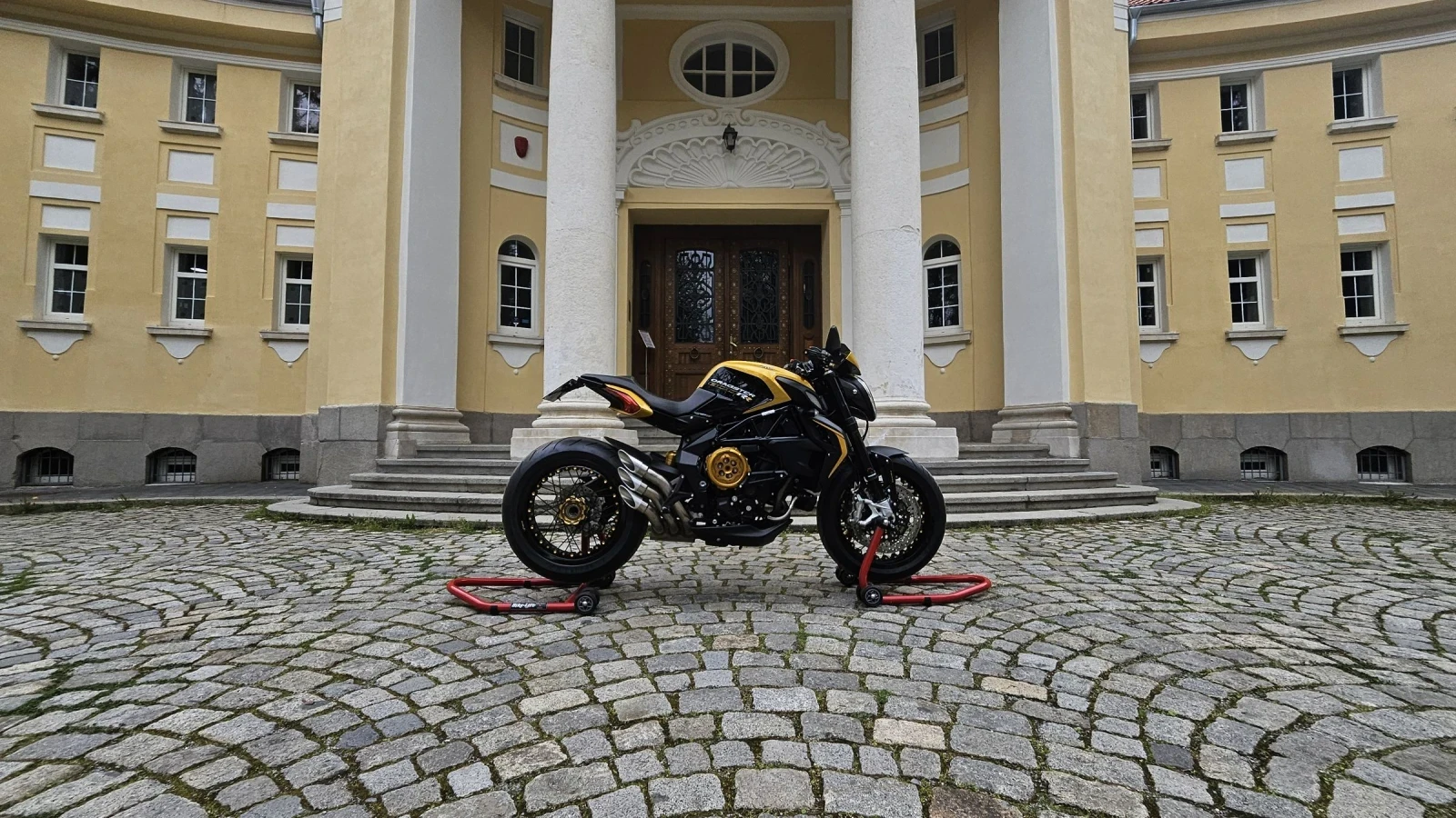 MV Agusta Brutale 800RR Dragster  | Mobile.bg � ����������� 10