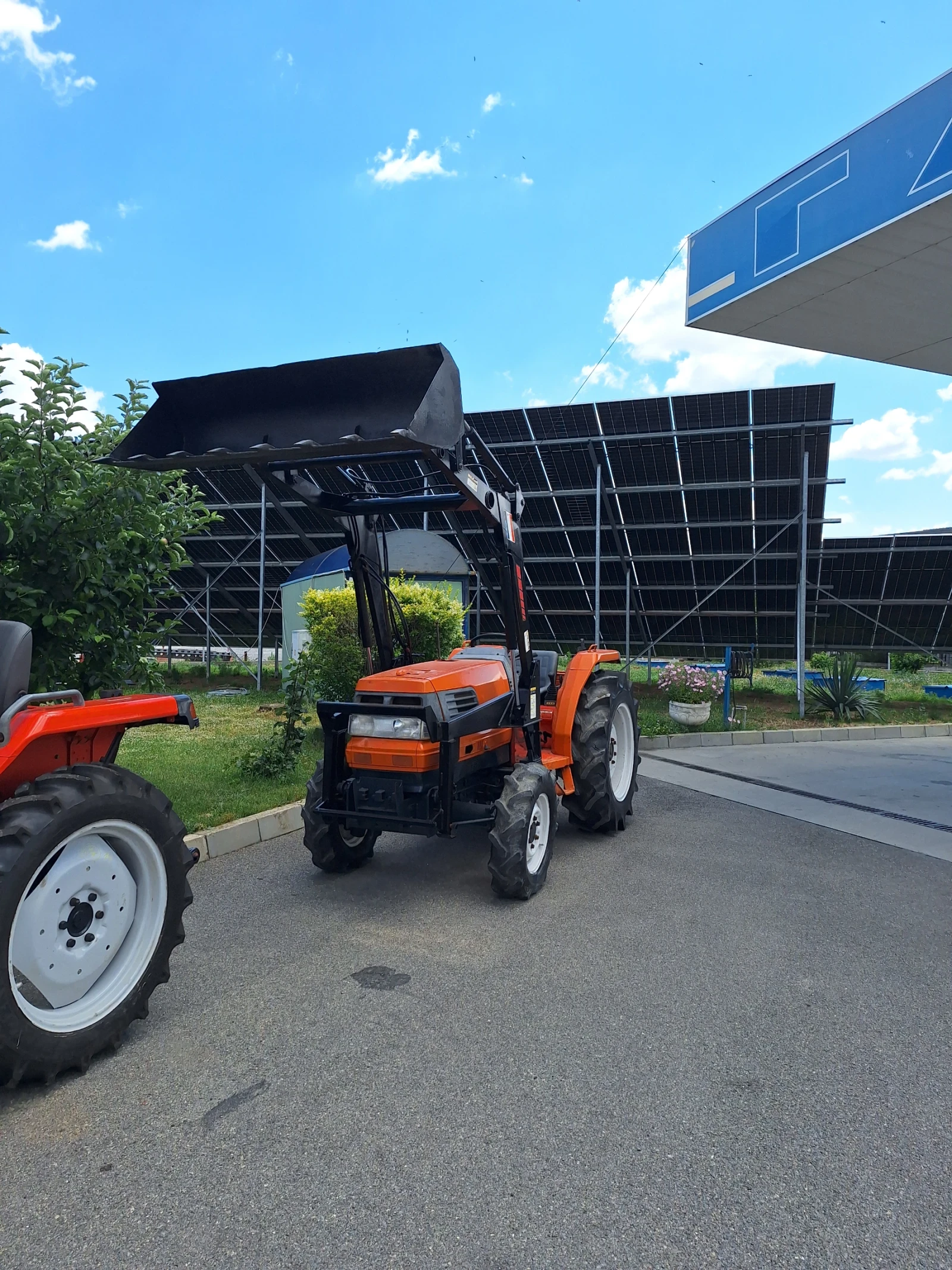 Трактор Kubota
