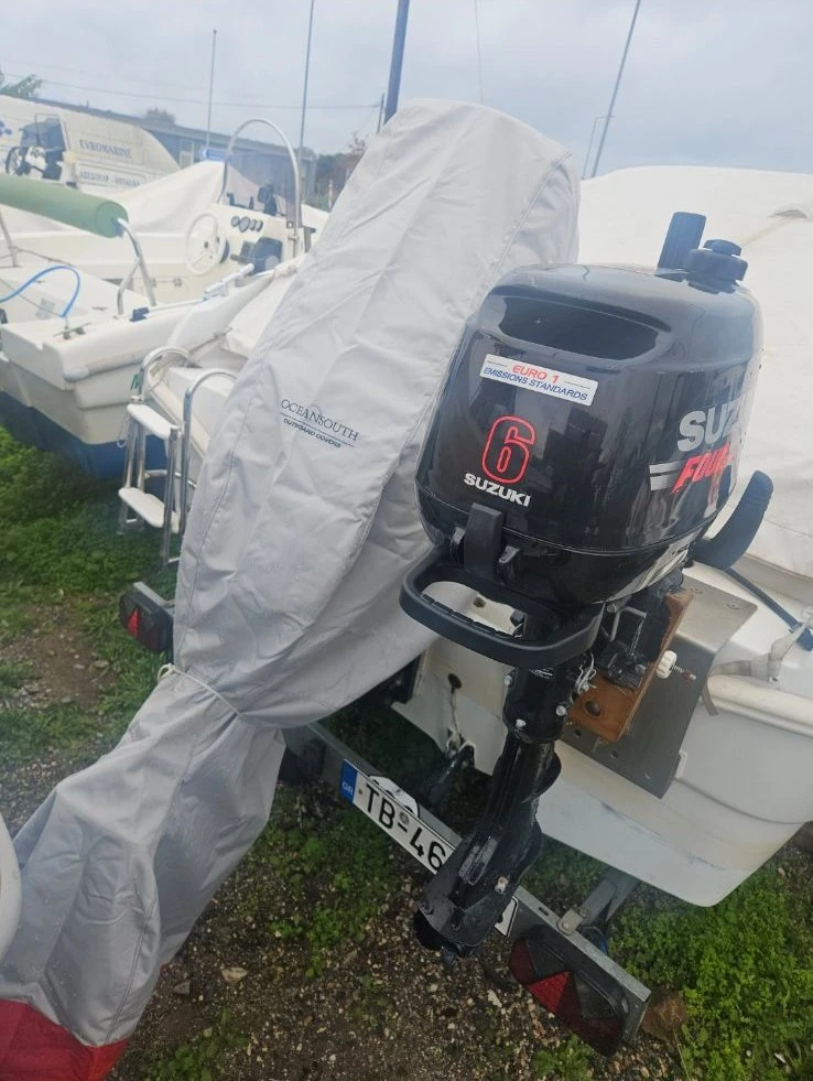 Моторна яхта Beneteau 550 Flyer, снимка 2 - Воден транспорт - 54346313