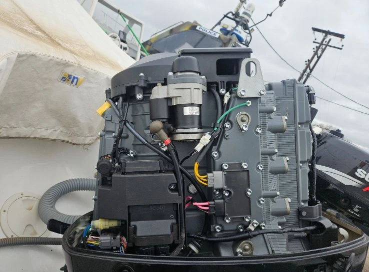 Моторна яхта Beneteau 550 Flyer, снимка 9 - Воден транспорт - 54346313