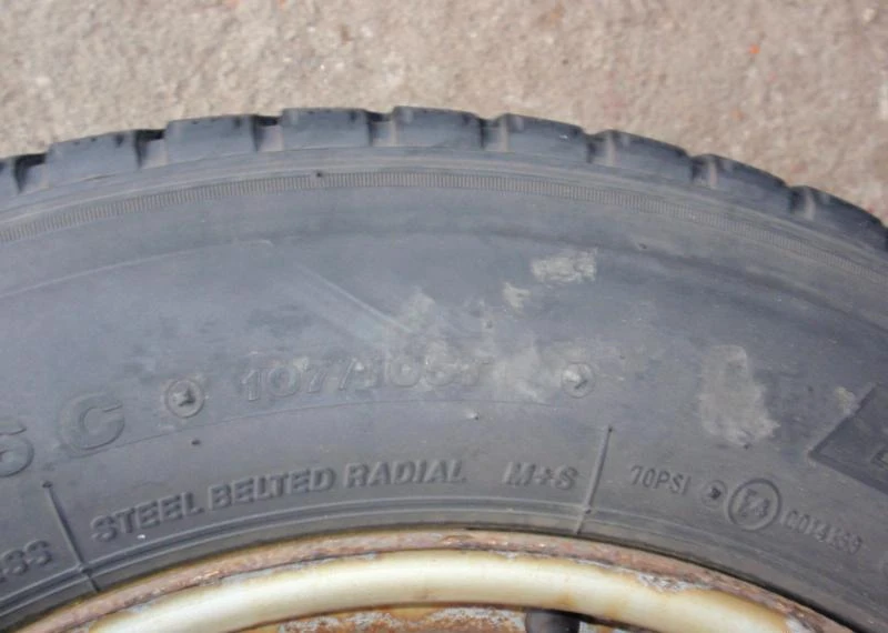 Гуми Всесезонни 205/65R16, снимка 9 - Гуми и джанти - 6572584