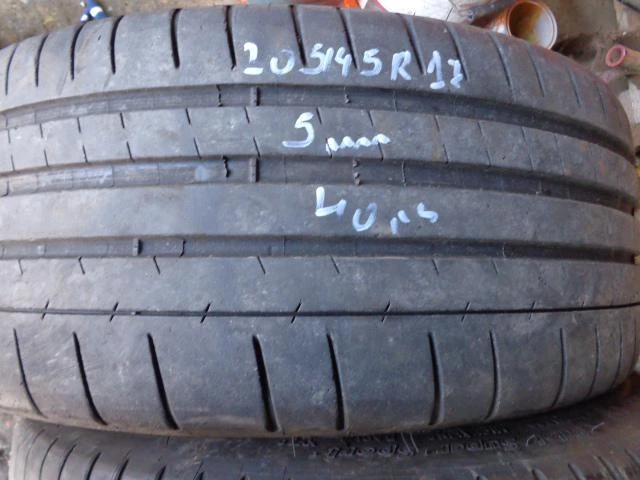 Гуми Летни 205/45R17, снимка 5 - Гуми и джанти - 18335340