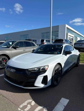 Audi E-Tron GT * quattro * АВТОКРЕДИТ* , снимка 2