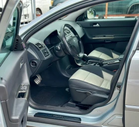 Volvo S40 2.5i T5 Facelift R Disegn Automatic  - 12490 лв. / 6386.04 € - 51677567 6