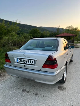 Mercedes-Benz C 200 Газ-Бензин, снимка 7