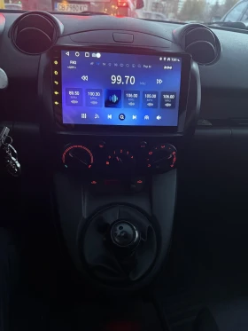 Mazda 2 - 2600 € / 5085.16 лв. - 80941942 6