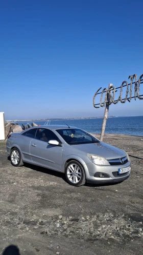 Opel Astra 1.9 CDTI 150 HP Twin Top - 2500 € / 4889.57 лв. - 97464783 12
