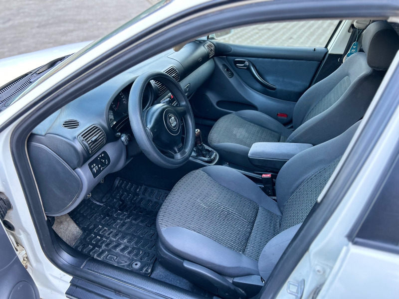 Seat Toledo 1.9 TDI 110hp, снимка 8 - Автомобили и джипове - 44326152