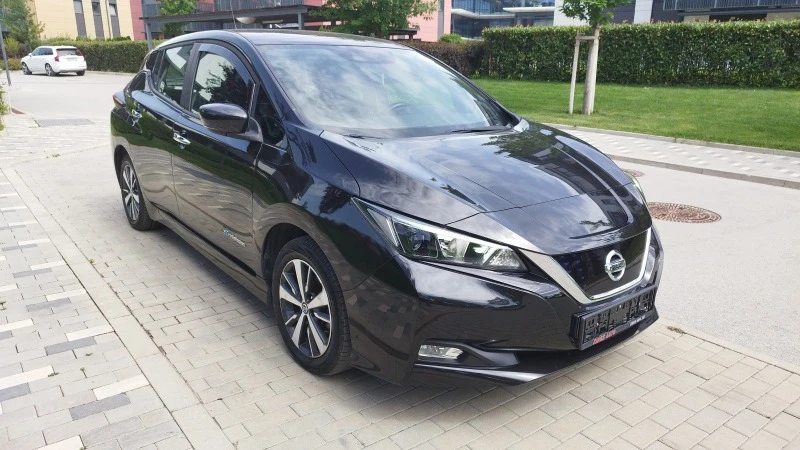 Nissan Leaf  40kWh, снимка 7 - Автомобили и джипове - 46171836