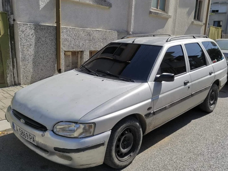 Ford Escort, снимка 4 - Автомобили и джипове - 47423252