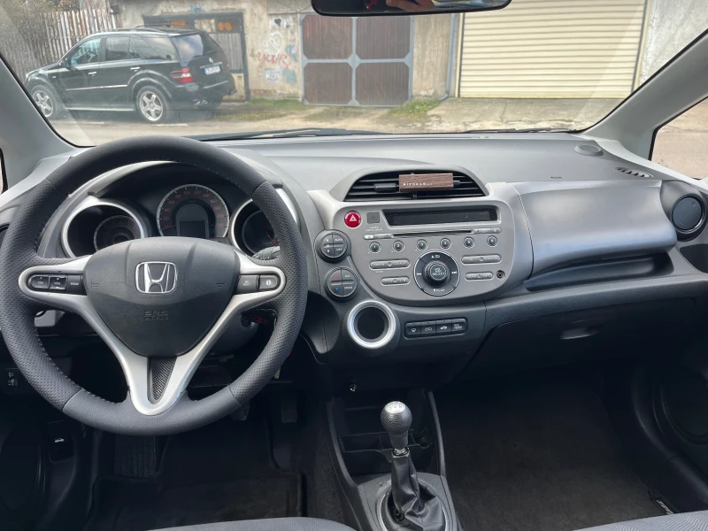 Honda Jazz 1.4i - Sport - SWISS , снимка 9 - Автомобили и джипове - 48323307