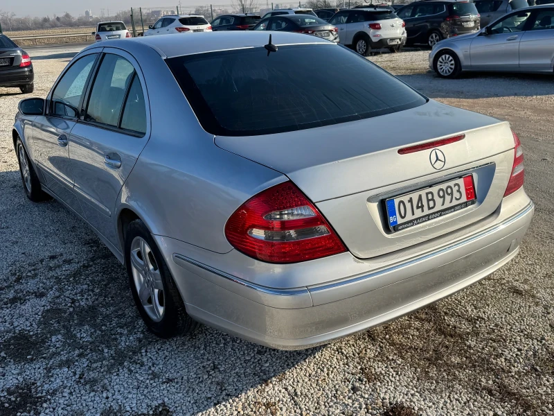 Mercedes-Benz E 280, снимка 6 - Автомобили и джипове - 48711408