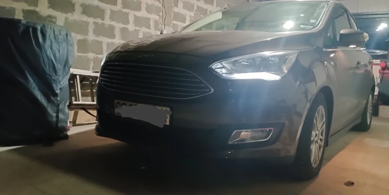 Ford C-max 1.5 Titanium , снимка 1 - Автомобили и джипове - 48804077