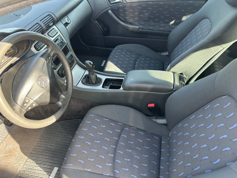 Mercedes-Benz C 200 C-200 КОМПРЕСОР-СПОРТ КУПЕ-163 к.с., снимка 12 - Автомобили и джипове - 49935782