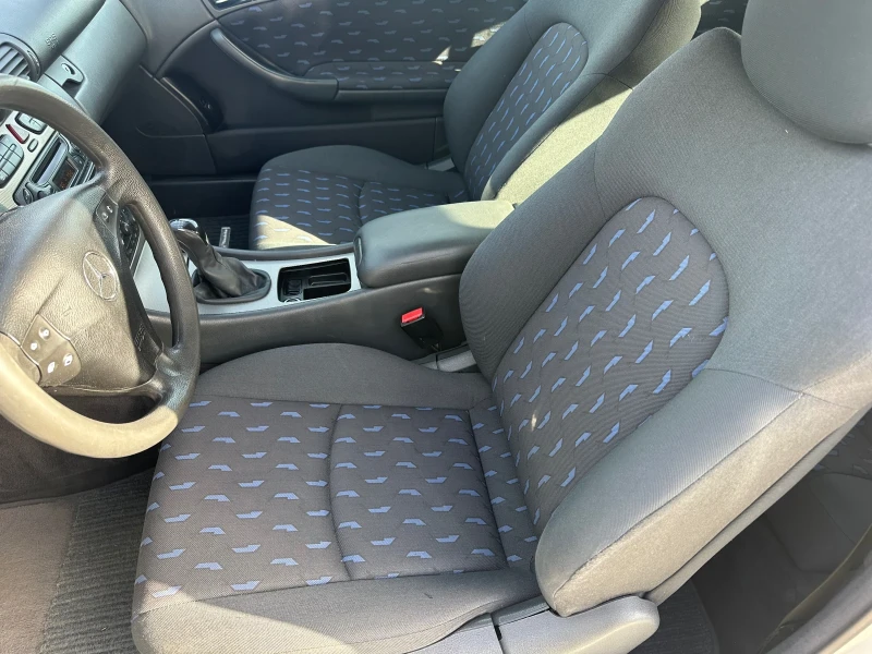 Mercedes-Benz C 200 C-200 КОМПРЕСОР-СПОРТ КУПЕ-163 к.с., снимка 8 - Автомобили и джипове - 49935782