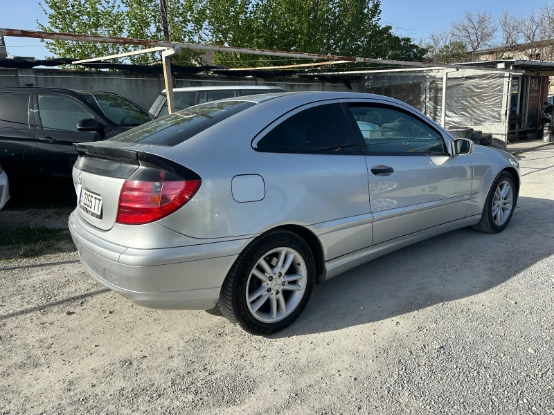 Mercedes-Benz C 200 C-200 КОМПРЕСОР-СПОРТ КУПЕ-163 к.с., снимка 4 - Автомобили и джипове - 49935782