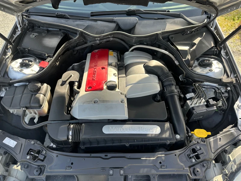 Mercedes-Benz C 200 C-200 КОМПРЕСОР-СПОРТ КУПЕ-163 к.с., снимка 15 - Автомобили и джипове - 49935782