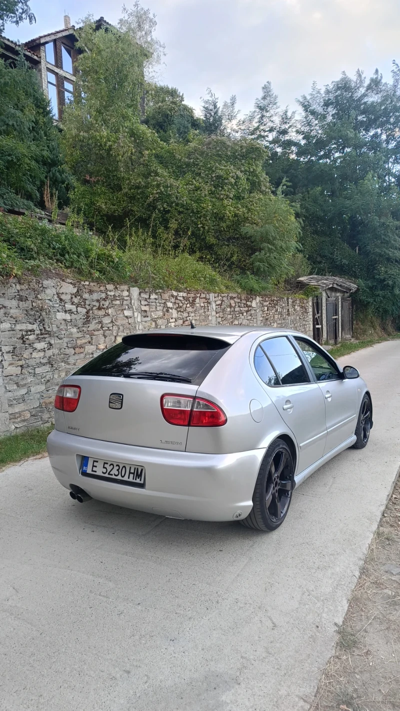 Seat Leon 1.8T  LPG!!!, снимка 3 - Автомобили и джипове - 52699924