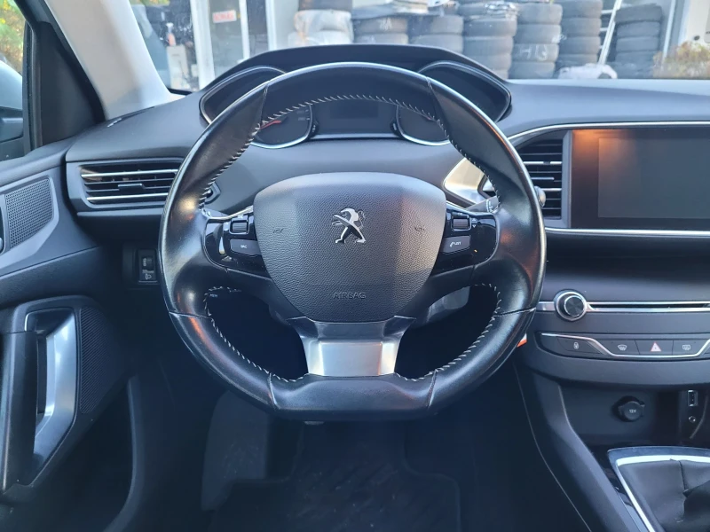 Peugeot 308 1.6  HDI , снимка 11 - Автомобили и джипове - 52246560