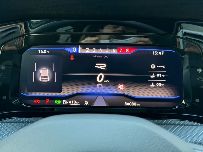VW Golf 8 R 2.0 TSI OPF 4MOTION, снимка 12 - Автомобили и джипове - 53036244