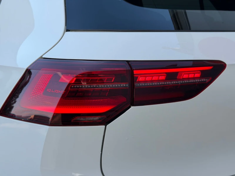 VW Golf 8 R 2.0 TSI OPF 4MOTION, снимка 5 - Автомобили и джипове - 53036244