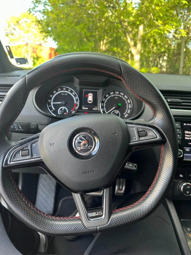 Skoda Octavia VRS 2.0 TDI, снимка 9 - Автомобили и джипове - 52360780