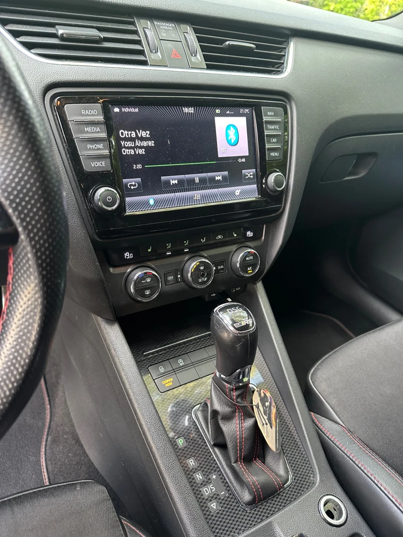 Skoda Octavia VRS 2.0 TDI, снимка 13 - Автомобили и джипове - 52360780