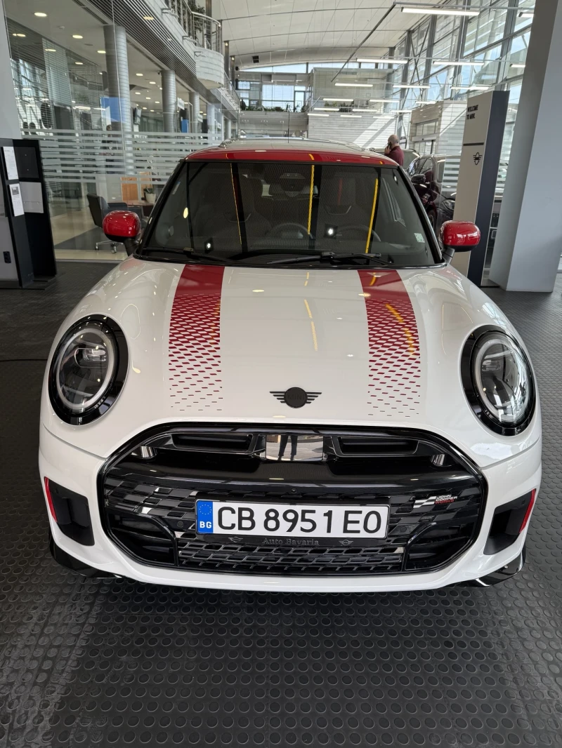Mini John Cooper Works 231кс. първи собственик, оставащи 52 вноски, снимка 2 - Автомобили и джипове - 52606067