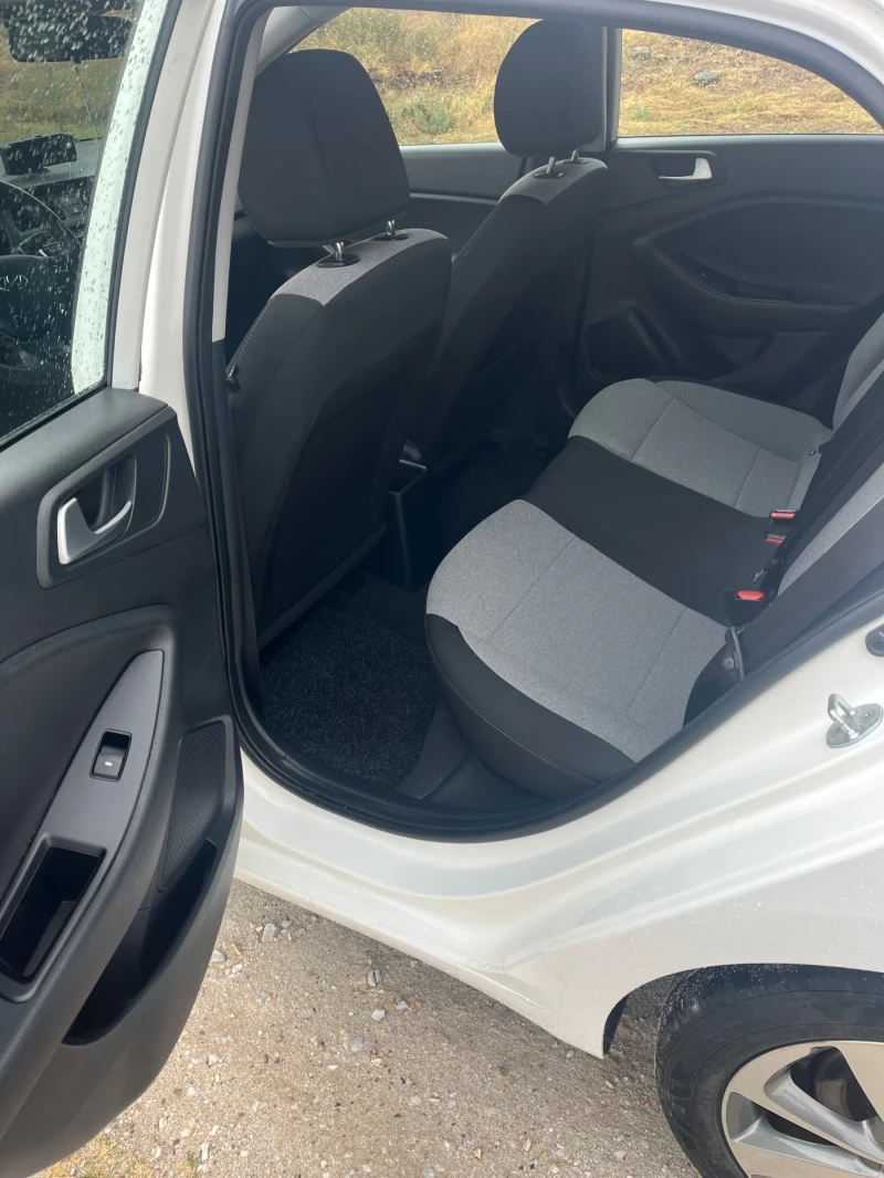 Hyundai I20 Газ, снимка 10 - Автомобили и джипове - 52539529