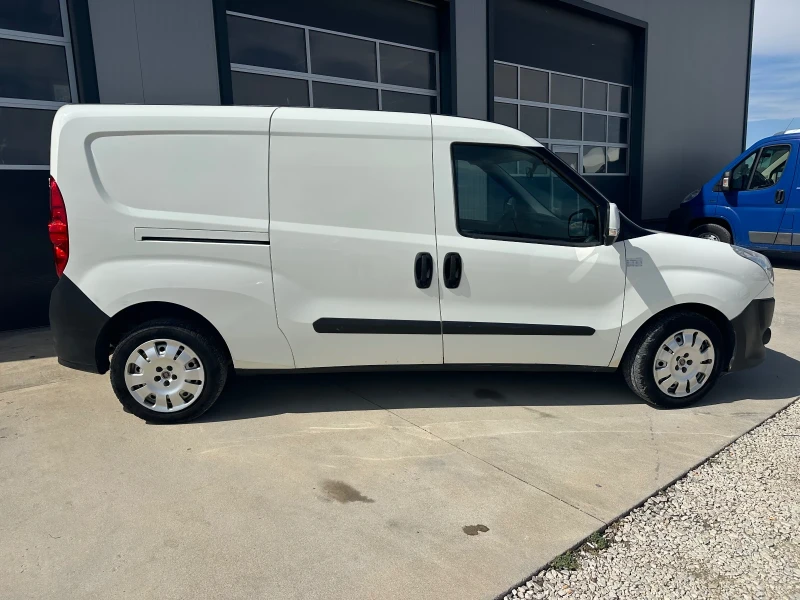 Fiat Doblo 1.3/90кс MAXI EVRO5b климатик, снимка 8 - Автомобили и джипове - 53355450