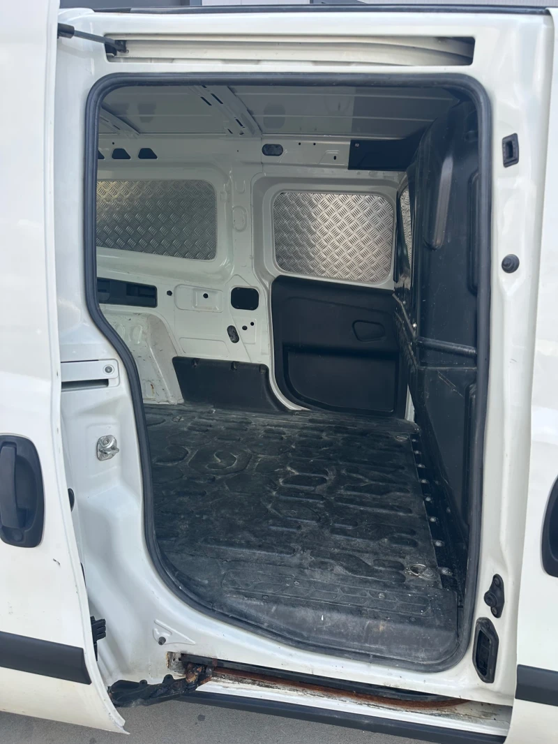 Fiat Doblo 1.3/90кс MAXI EVRO5b климатик, снимка 13 - Автомобили и джипове - 53355450