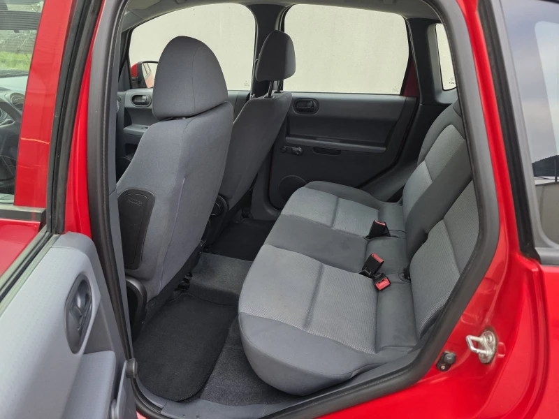 Mitsubishi Colt 1.3 Avtomatic, снимка 12 - Автомобили и джипове - 53444639