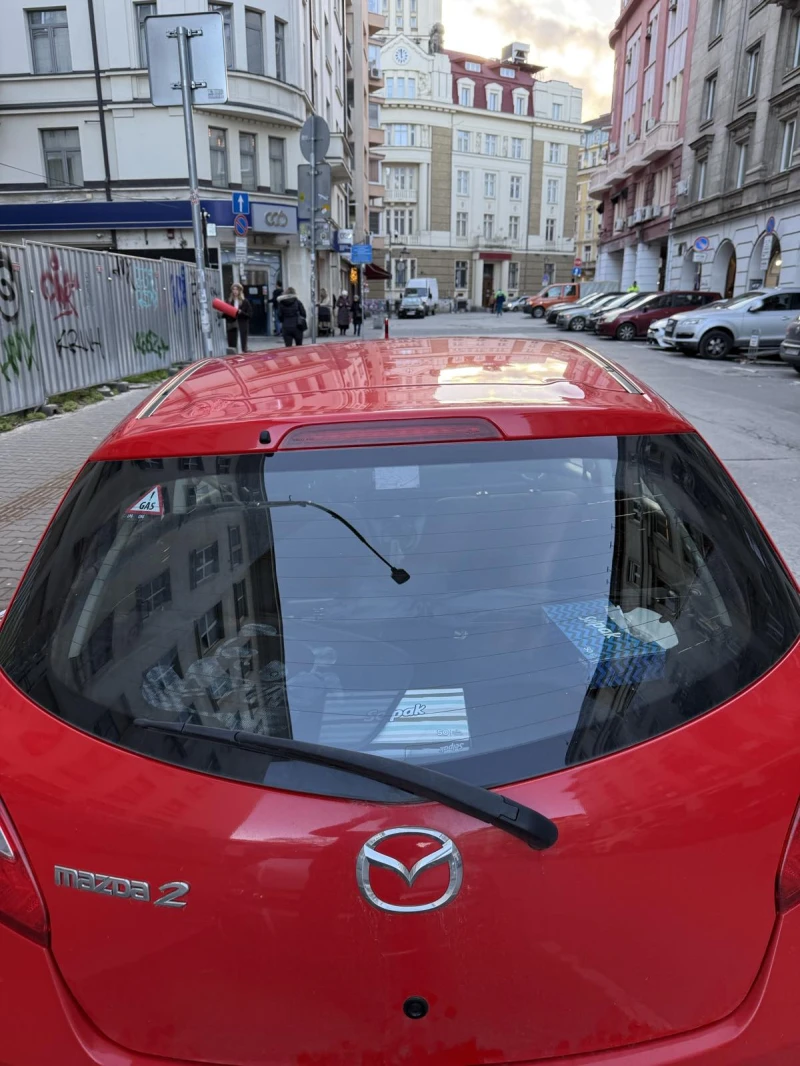 Mazda 2, снимка 2 - Автомобили и джипове - 53517626