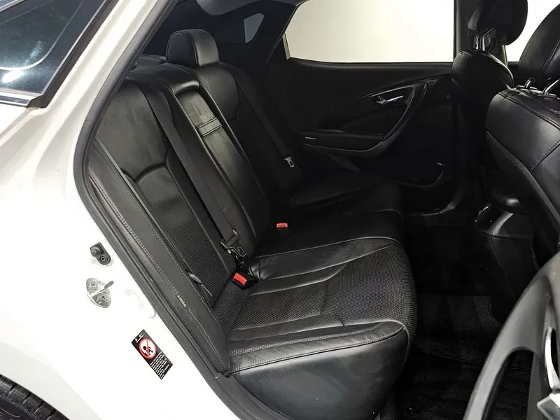 Hyundai Grandeur 2.4, снимка 11 - Автомобили и джипове - 54626089