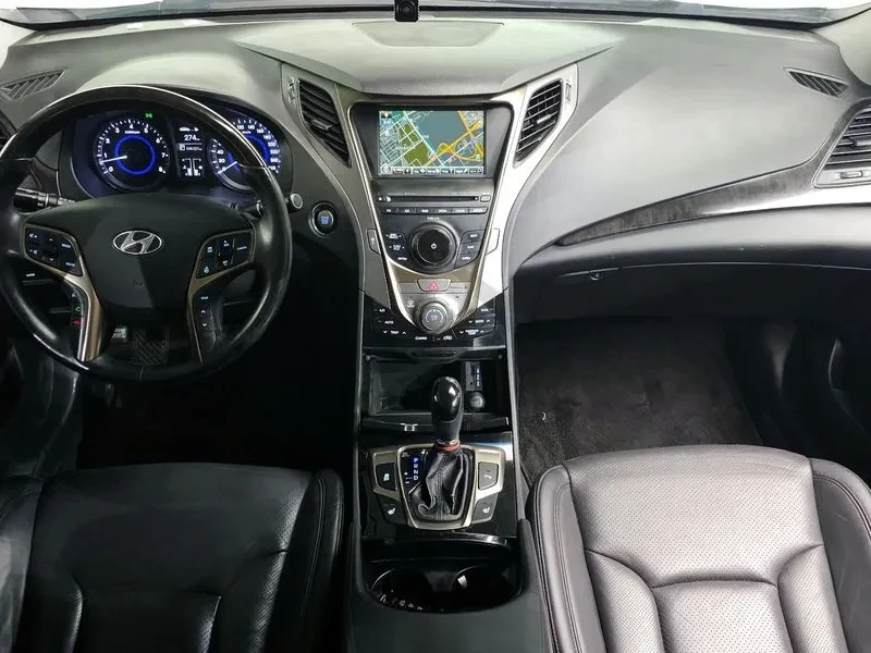 Hyundai Grandeur 2.4, снимка 7 - Автомобили и джипове - 54626089