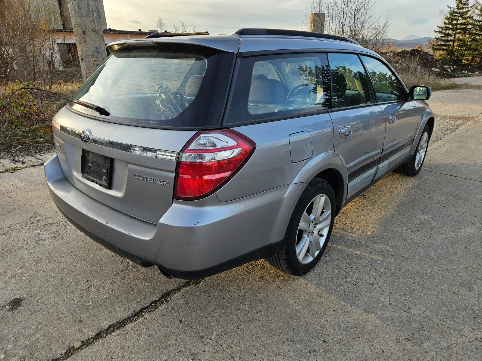 Subaru Outback 2.5benzin 173ks 2008god -AVTOMAT - изображение 5