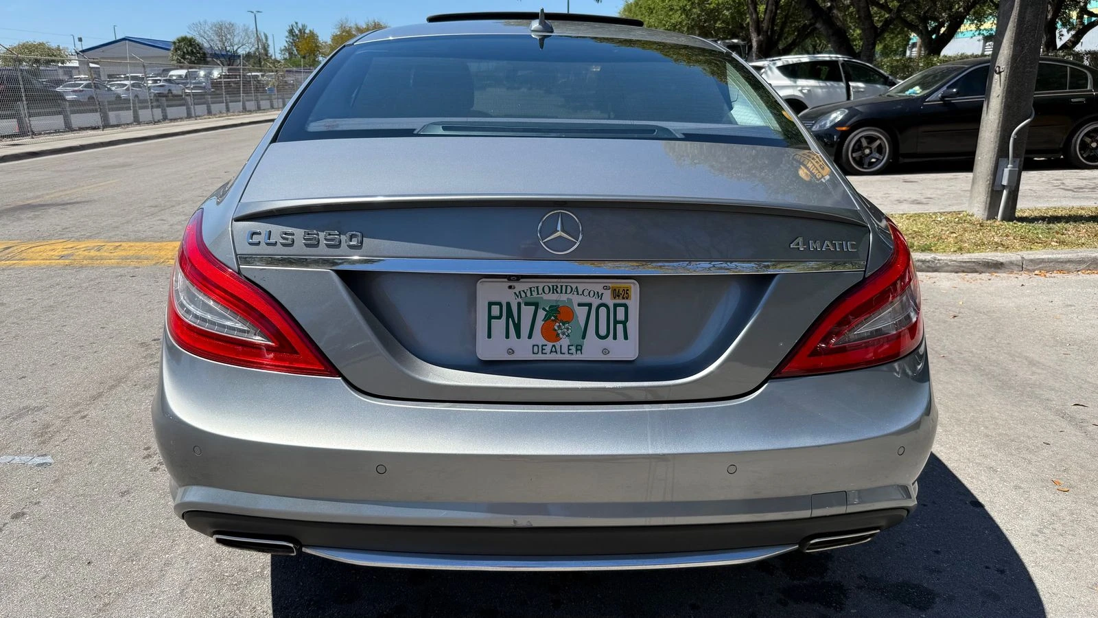 Mercedes-Benz CLS 550 AMG* МАСАЖ* HARMAN* LANE ASSIST* KEYLESS* ADAPTIVE - изображение 4