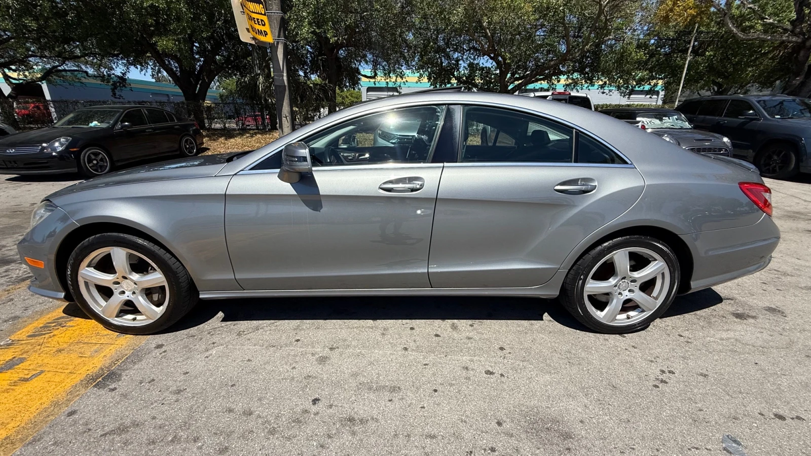 Mercedes-Benz CLS 550 AMG* МАСАЖ* HARMAN* LANE ASSIST* KEYLESS* ADAPTIVE - изображение 3