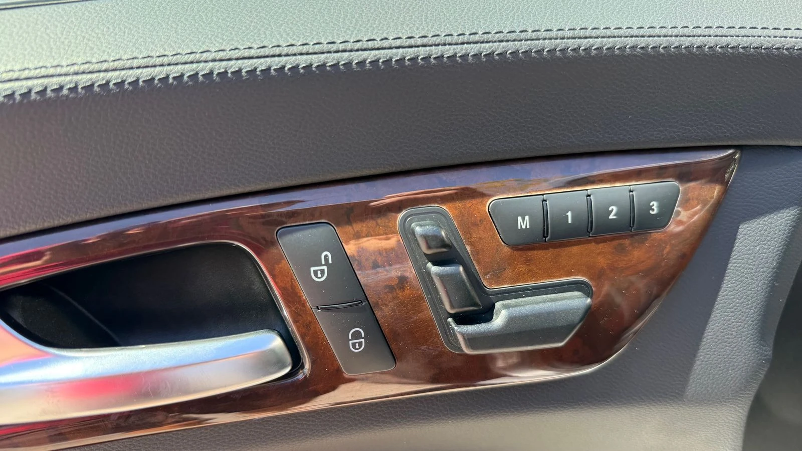 Mercedes-Benz CLS 550 AMG* МАСАЖ* HARMAN* LANE ASSIST* KEYLESS* ADAPTIVE - изображение 8