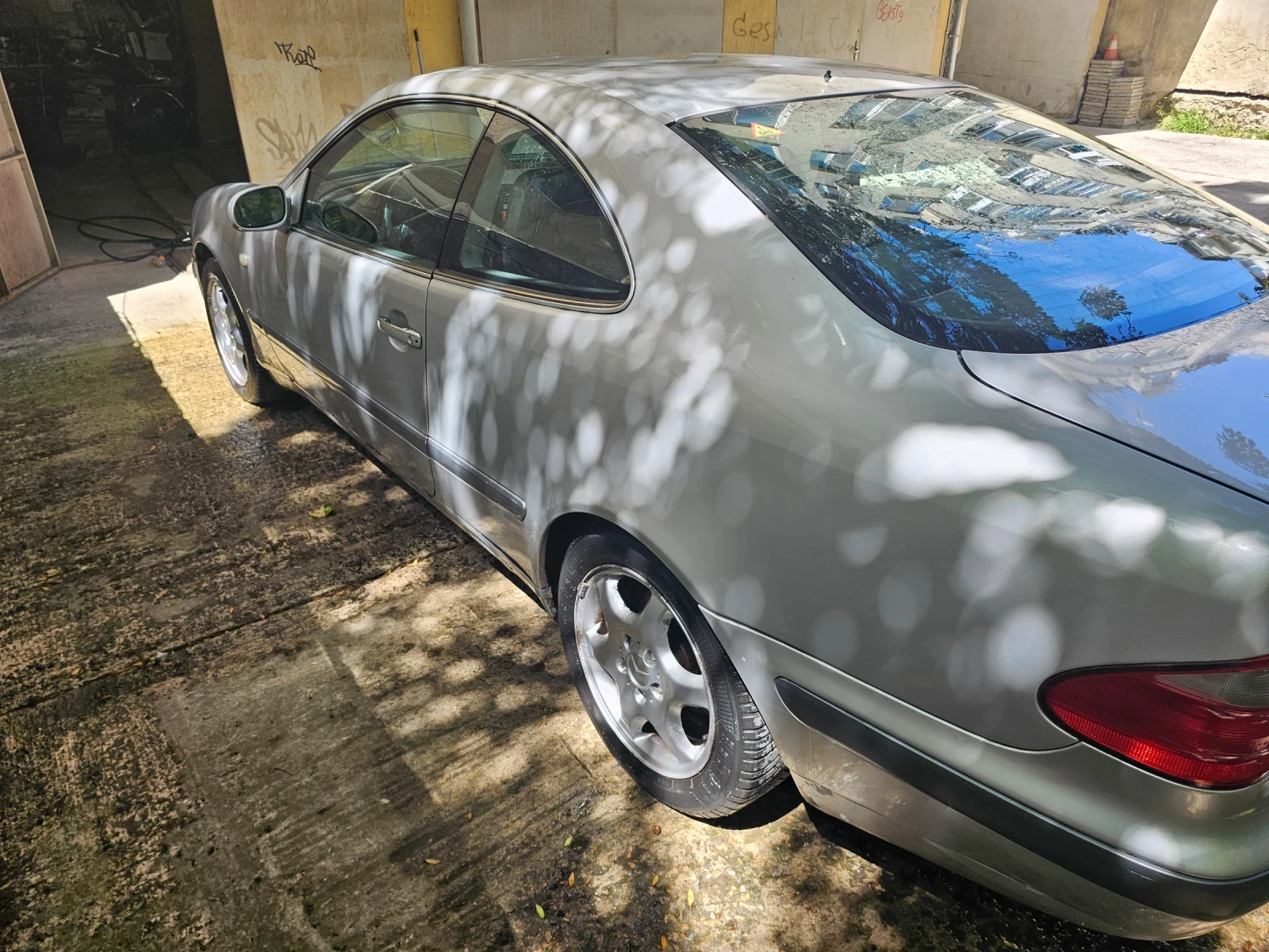 Mercedes-Benz CLK 200 - изображение 7