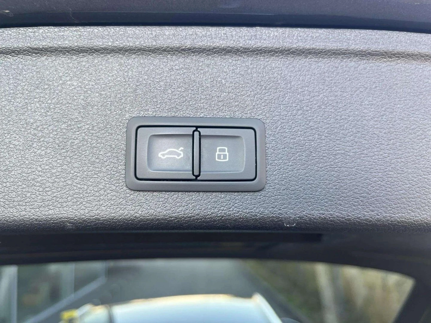 Audi A4 S line 40 TDI quattro | Mobile.bg   16