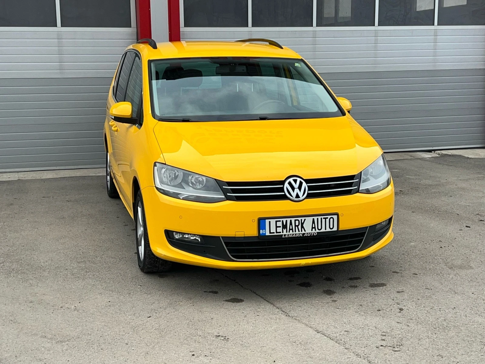 VW Sharan 2.0TDI HIGHLINE 6-СКОРОСТИ EVRO 5B ЛИЗИНГ!!! - изображение 3