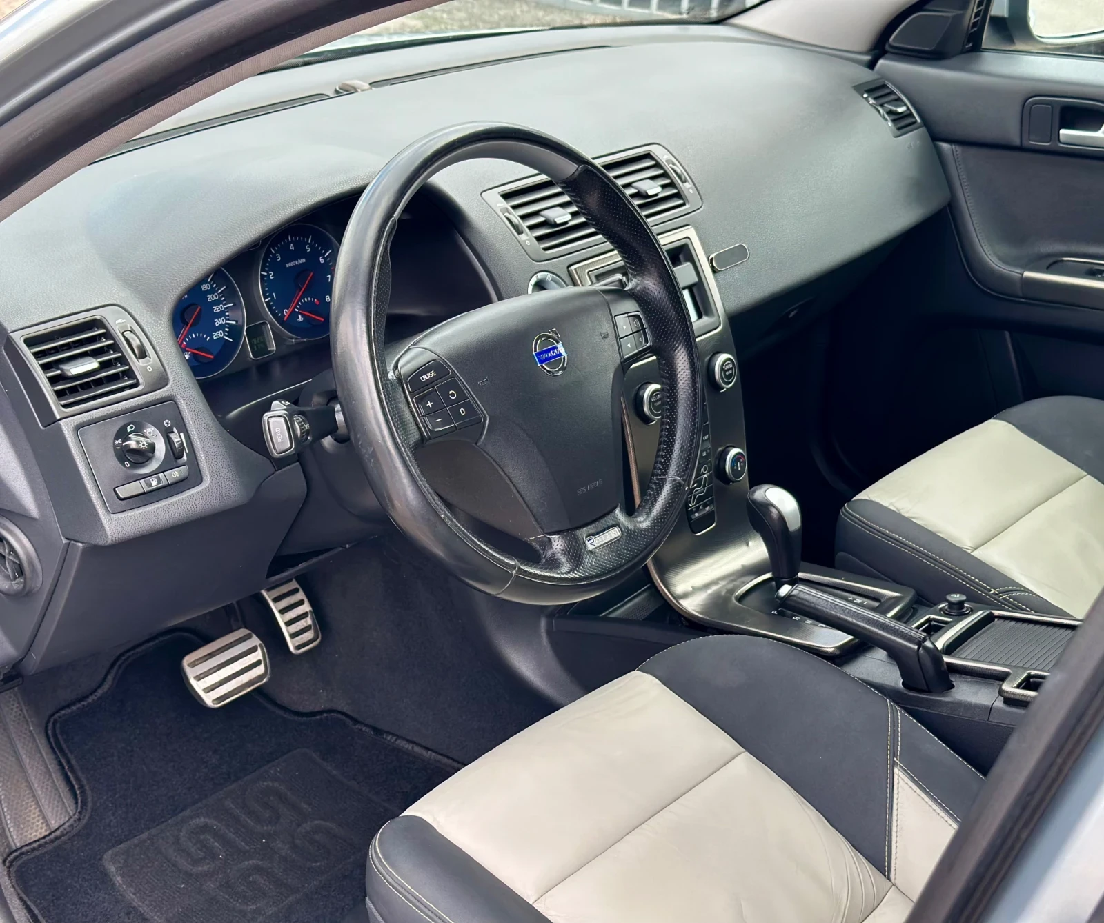 Volvo S40 2.5i T5 Facelift R Disegn Automatic  | Mobile.bg — изображение 7
