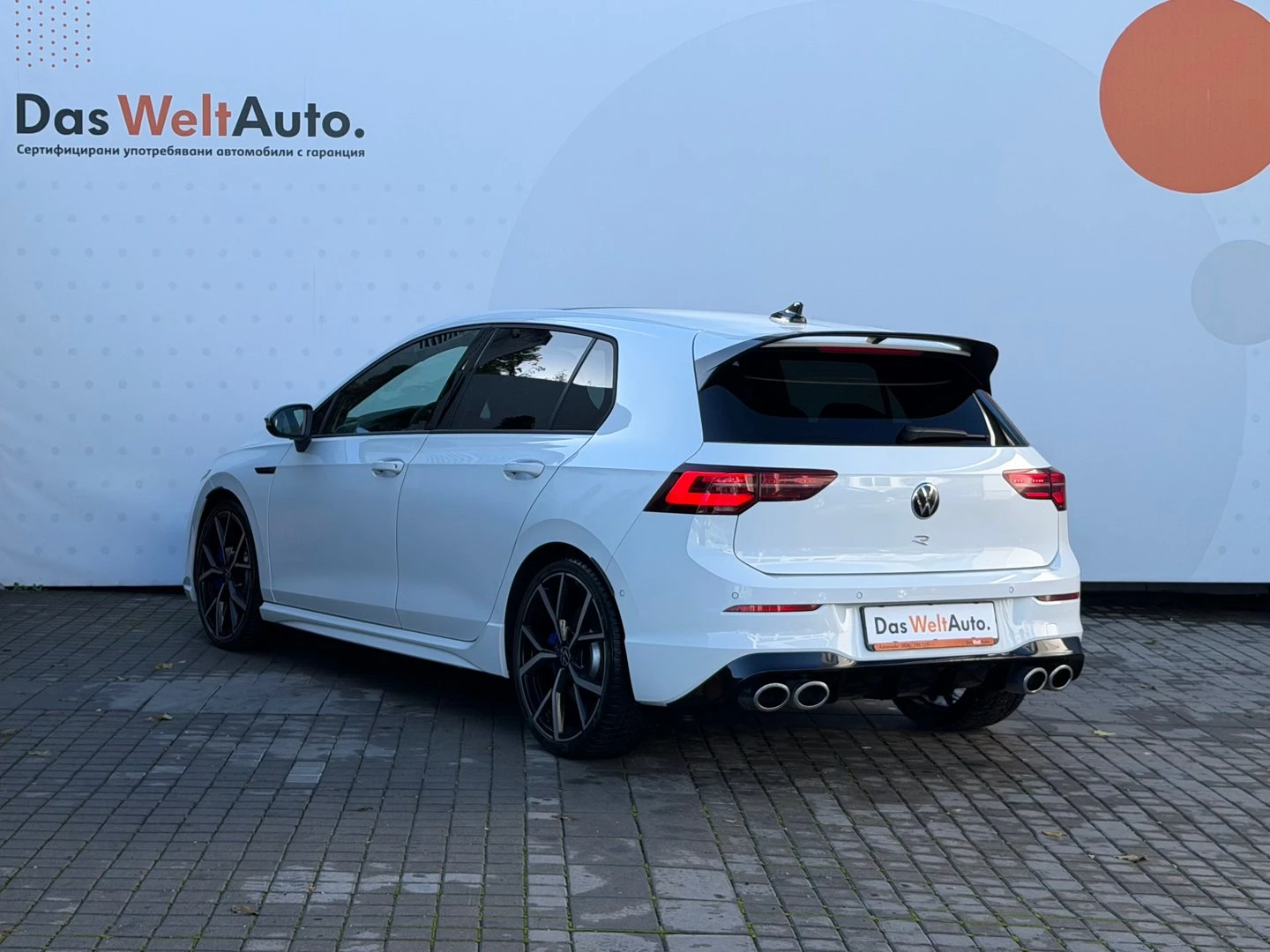 VW Golf 8 R 2.0 TSI OPF 4MOTION | Mobile.bg   3