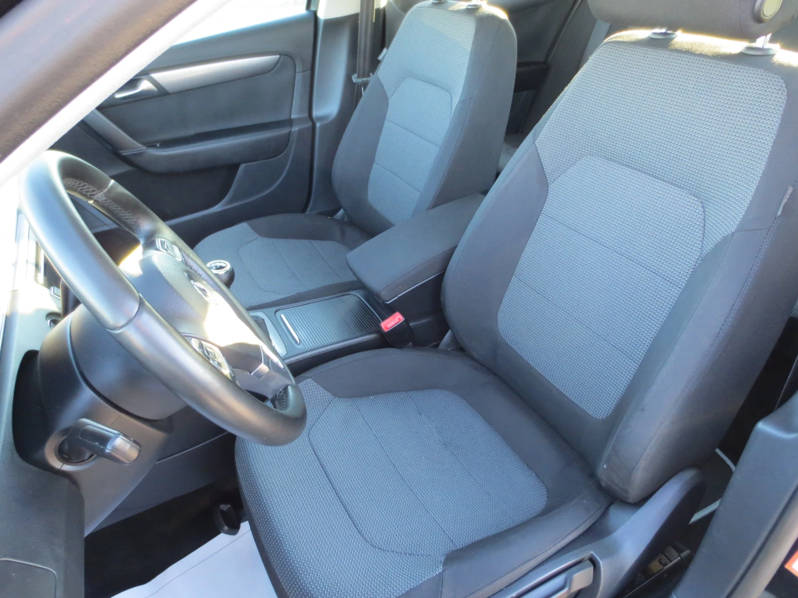 VW Passat 2.0 TDI  - изображение 10